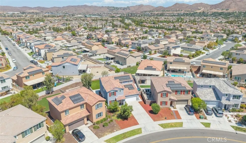 29517 Summerly Place Lake Elsinore, CA 92530
