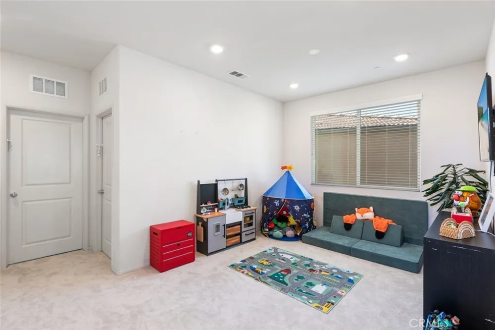 29517 Summerly Place Lake Elsinore, CA 92530