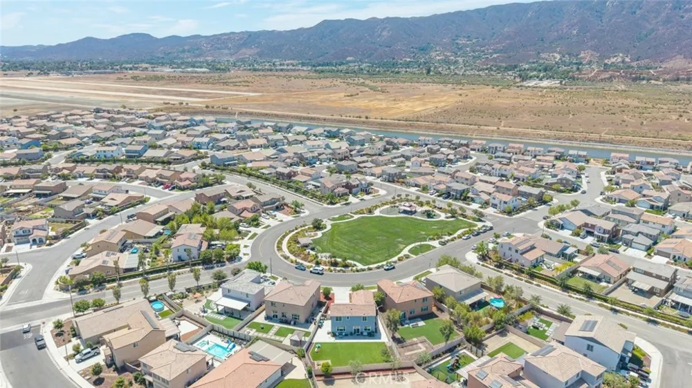 29517 Summerly Place Lake Elsinore, CA 92530
