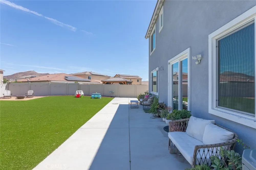 29517 Summerly Place Lake Elsinore, CA 92530