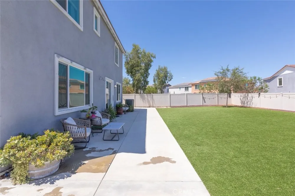 29517 Summerly Place Lake Elsinore, CA 92530