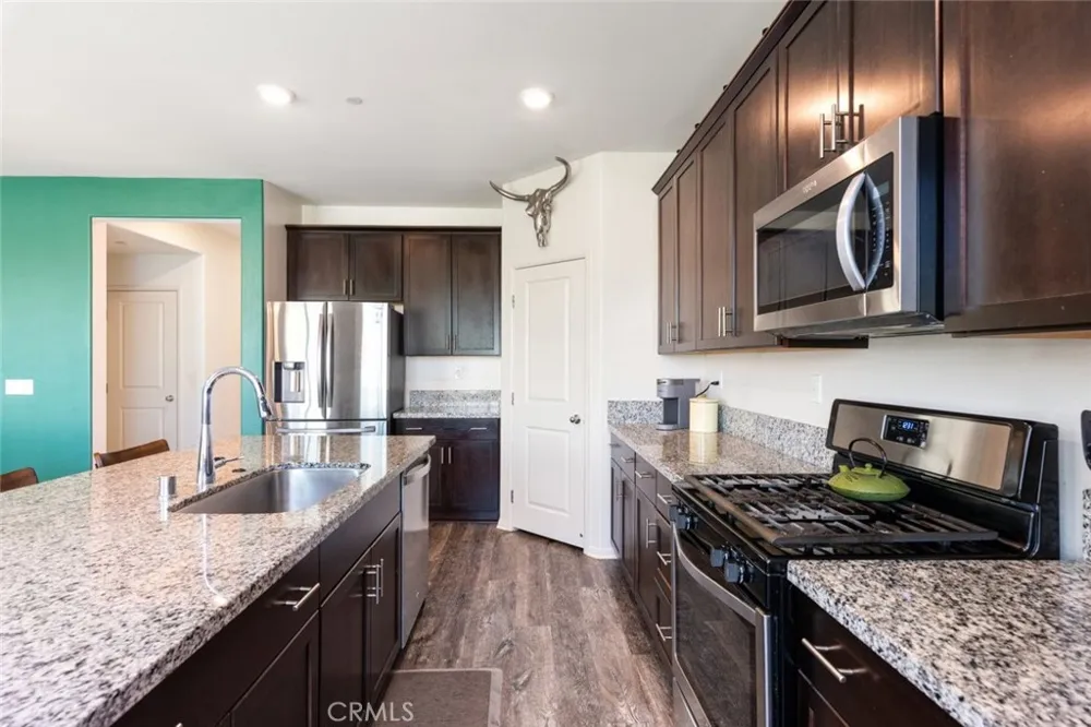 29517 Summerly Place Lake Elsinore, CA 92530