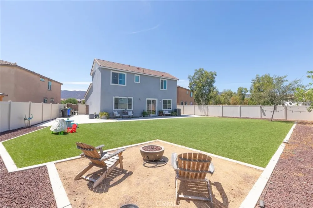 29517 Summerly Place Lake Elsinore, CA 92530