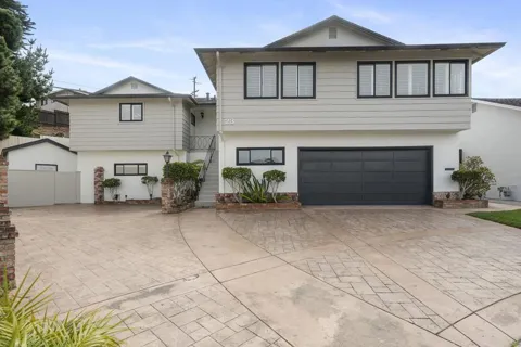 23 Shasta Court