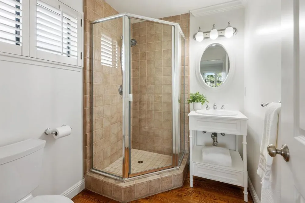 23 Shasta Court South San Francisco, CA 94080
