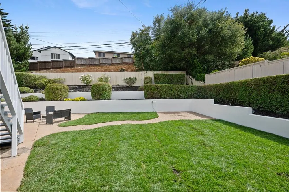 23 Shasta Court South San Francisco, CA 94080