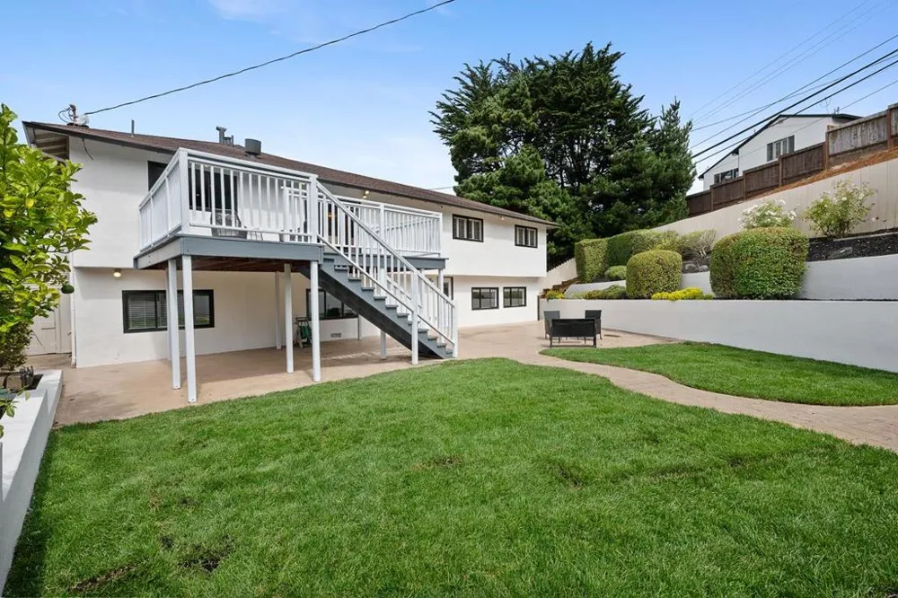 23 Shasta Court South San Francisco, CA 94080