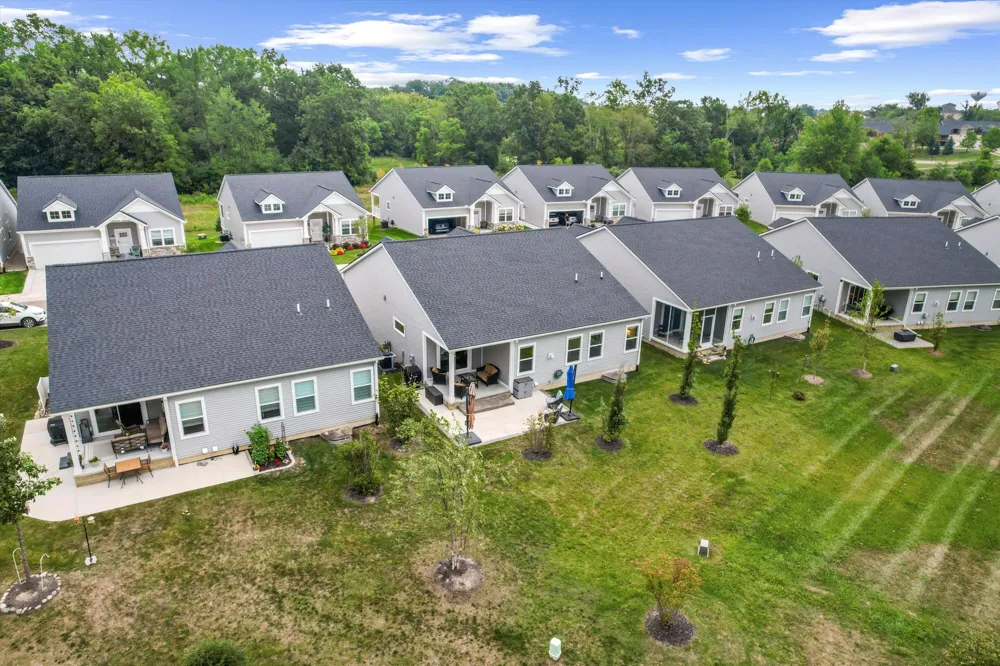 1406 Magellan Drive Chelsea, MI 48118