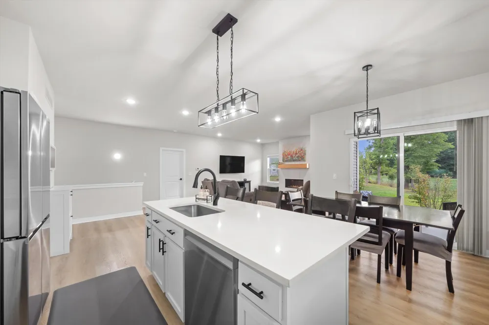 1406 Magellan Drive Chelsea, MI 48118