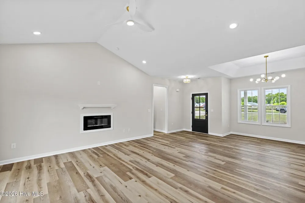 402 Wade Drive Richlands, NC 28574