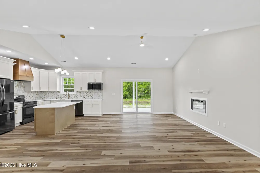 402 Wade Drive Richlands, NC 28574