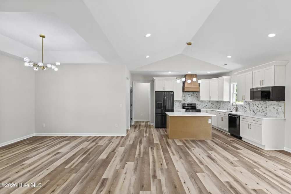 402 Wade Drive Richlands, NC 28574