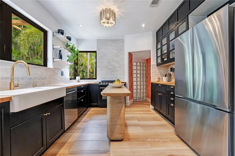 10301 Miami Ave Miami Shores, FL 33150