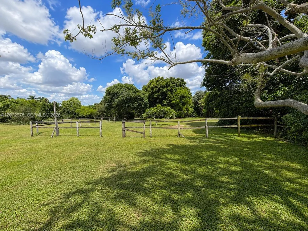 20890 SW 236th St Homestead, FL 33031