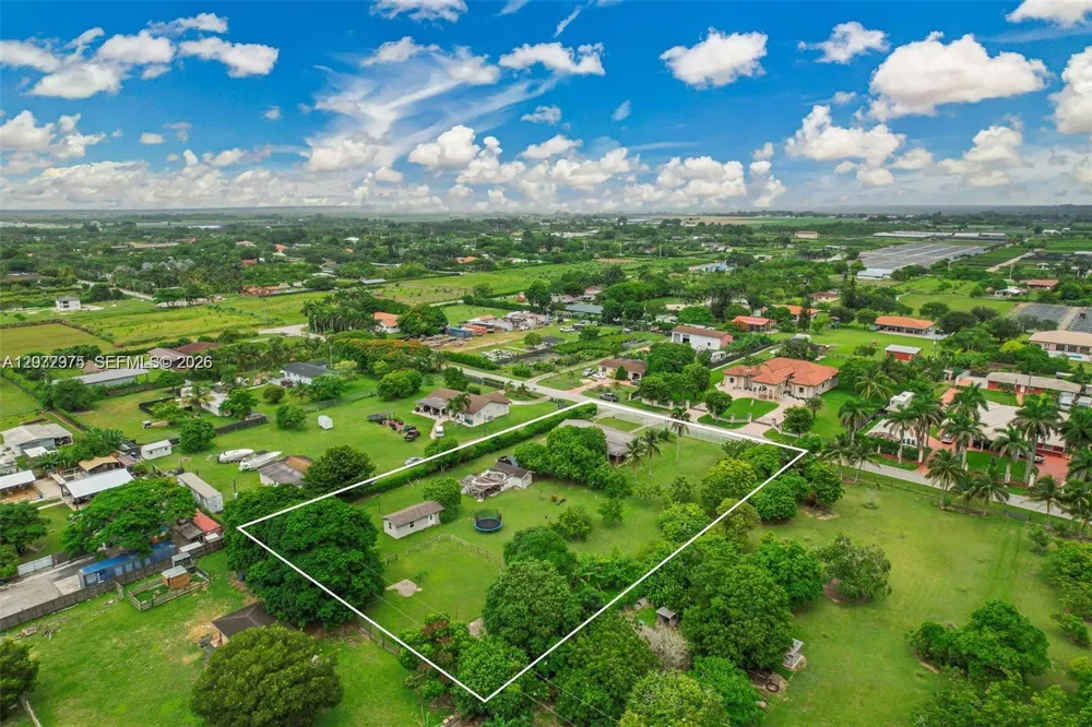 20890 SW 236th St Homestead, FL 33031