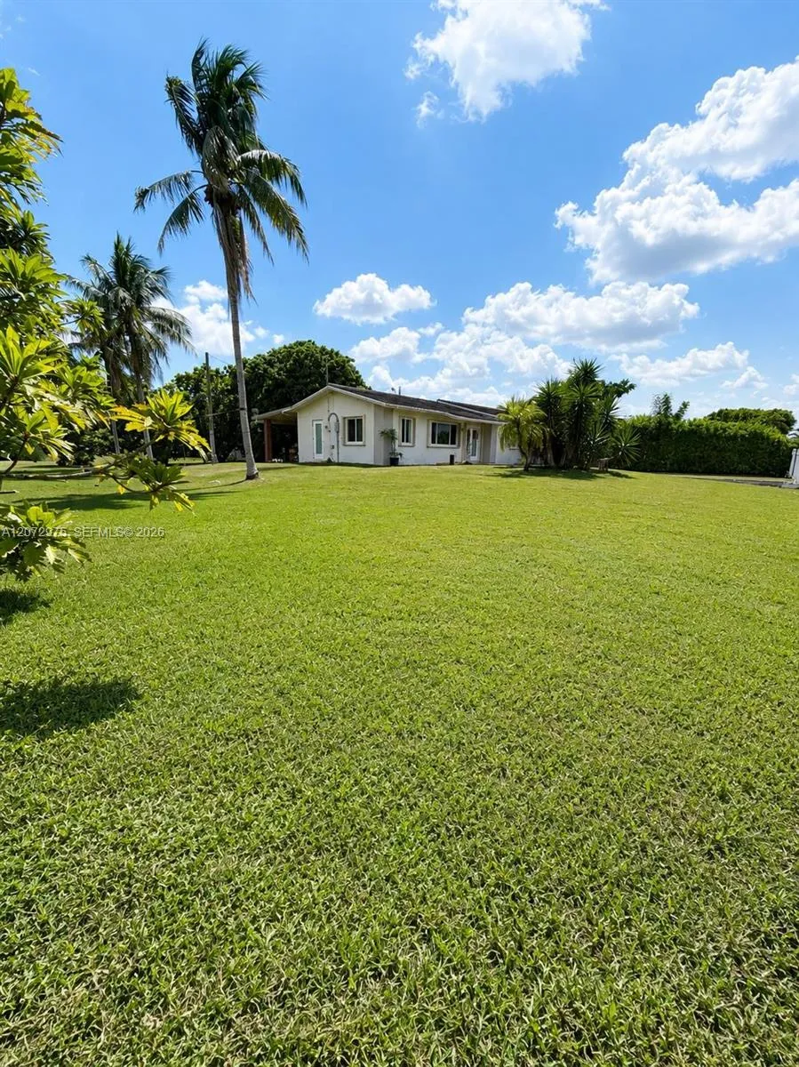 20890 SW 236th St Homestead, FL 33031