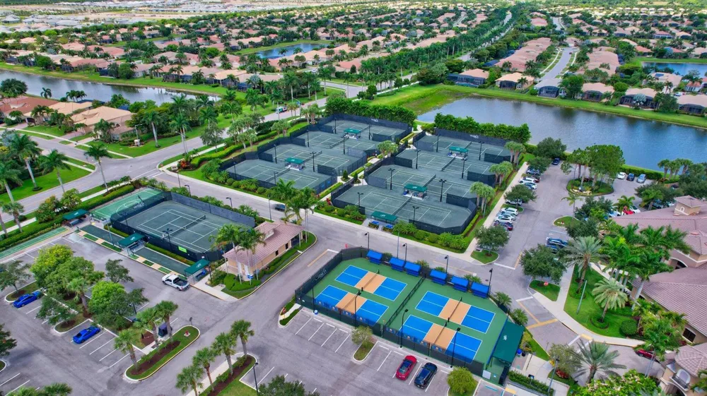 103 Brittany #C Delray Beach, FL 33446
