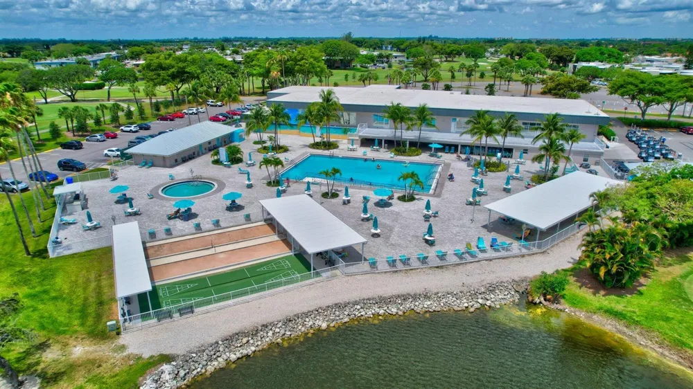 103 Brittany #C Delray Beach, FL 33446
