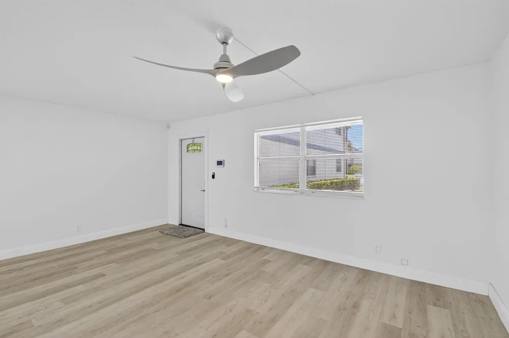 103 Brittany #C Delray Beach, FL 33446