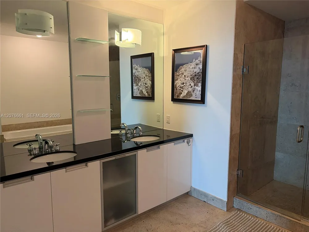 7901 Hispanola Ave #807 North Bay Village, FL 33141