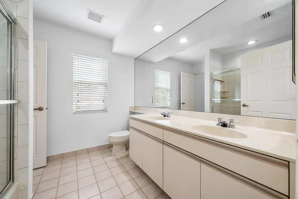6026 NW 30TH WAY Boca Raton, FL 33496