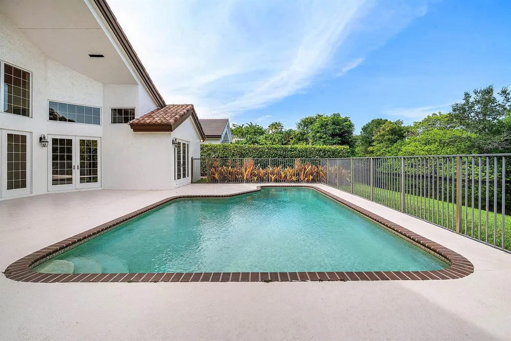 6026 NW 30TH WAY Boca Raton, FL 33496