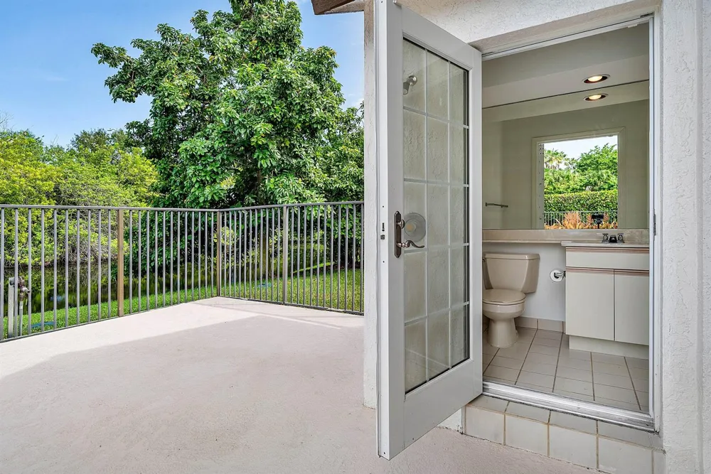 6026 NW 30TH WAY Boca Raton, FL 33496