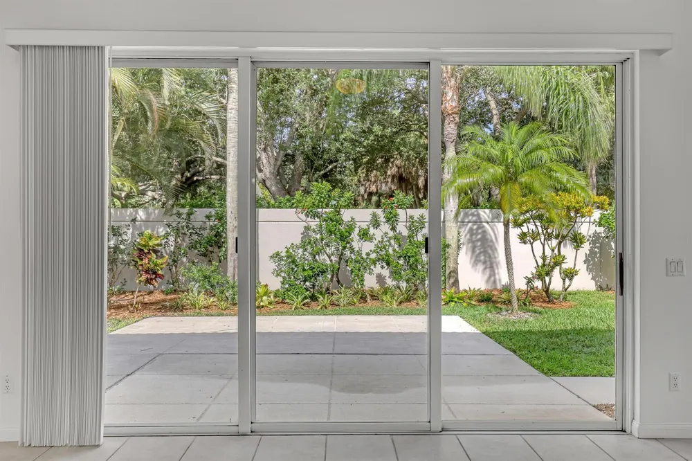 204 S HAMPTON DRIVE Jupiter, FL 33458