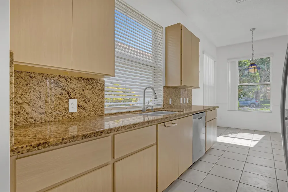 204 S HAMPTON DRIVE Jupiter, FL 33458