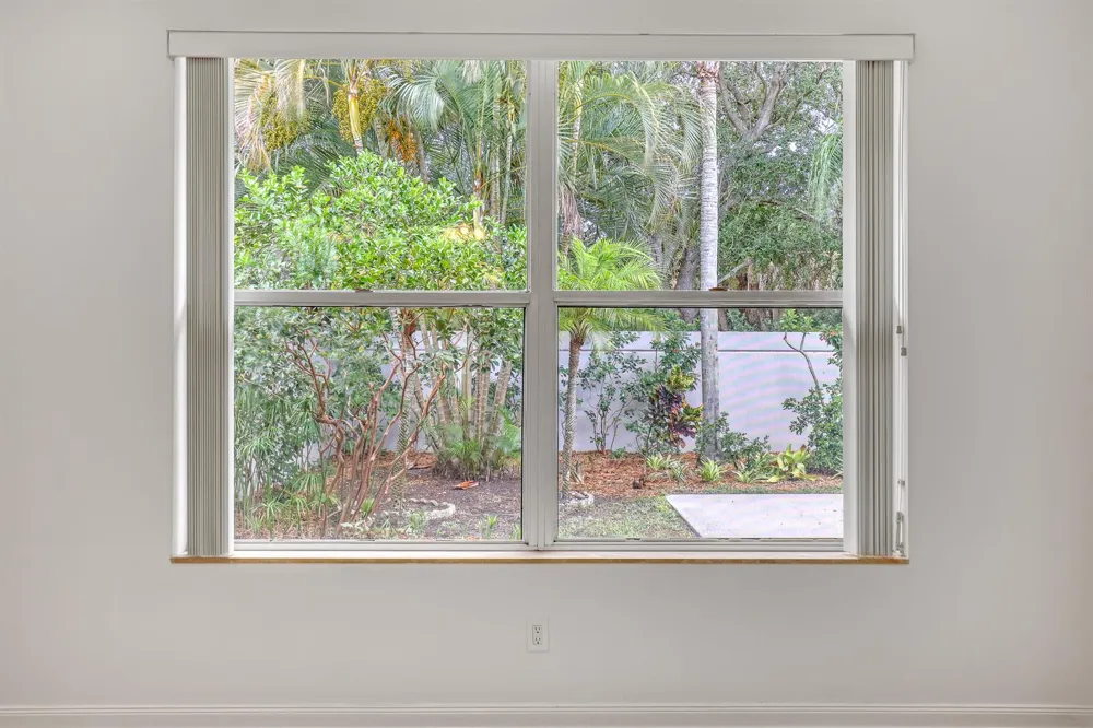 204 S HAMPTON DRIVE Jupiter, FL 33458