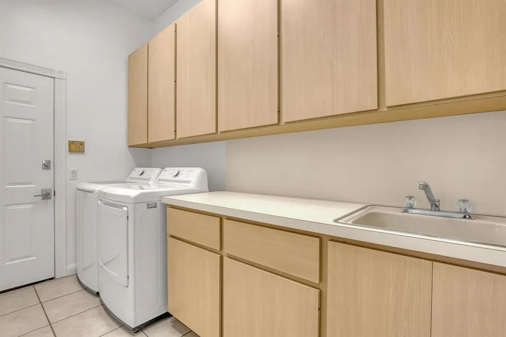 204 S HAMPTON DRIVE Jupiter, FL 33458