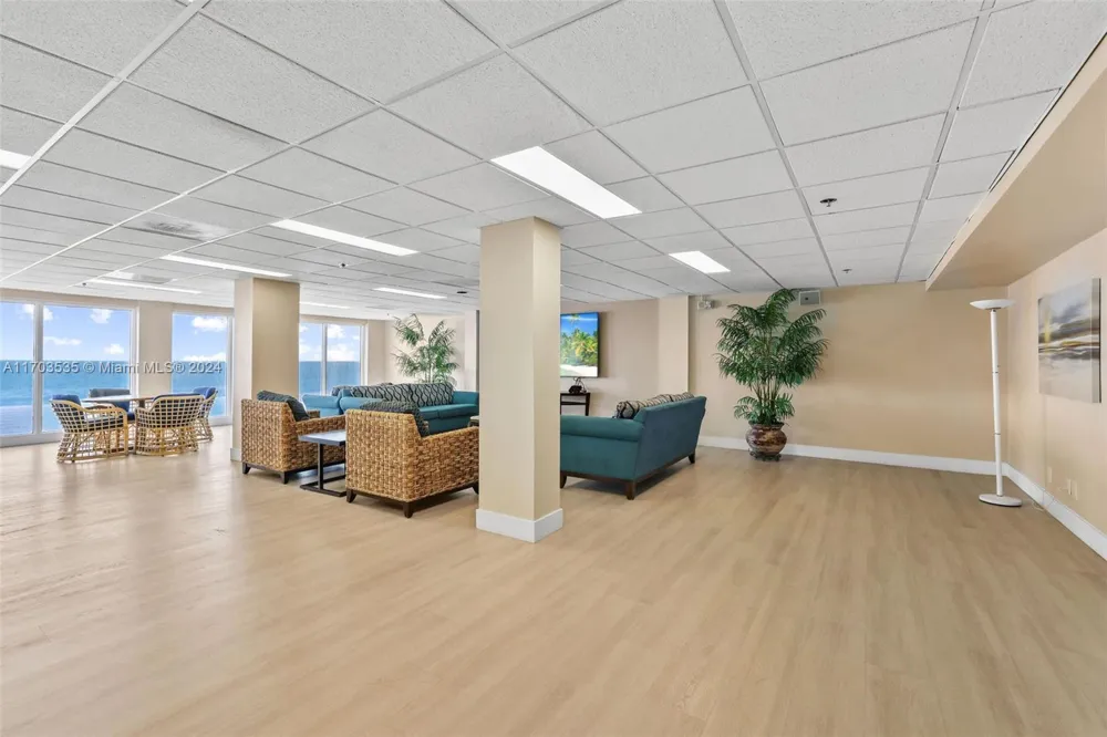 4511 S OCEAN BOULEVARD #607 Highland Beach, FL 33487
