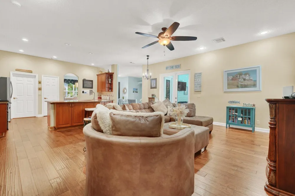 1870 NE VICTORIAN LANE Jensen Beach, FL 34957