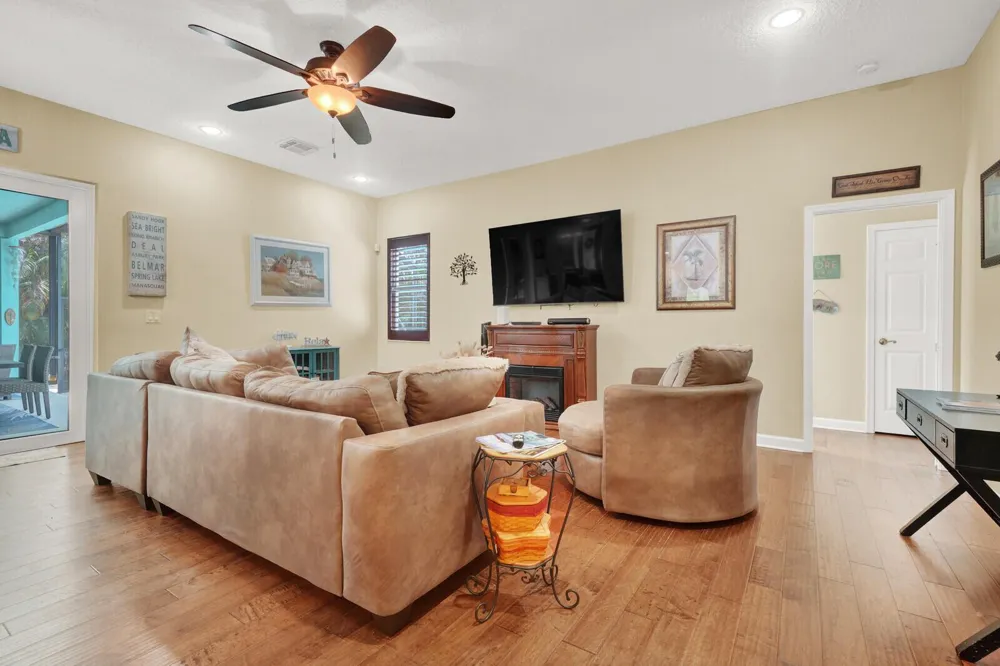 1870 NE VICTORIAN LANE Jensen Beach, FL 34957