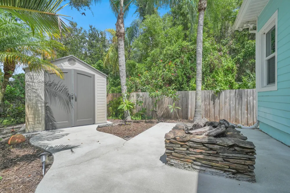 1870 NE VICTORIAN LANE Jensen Beach, FL 34957