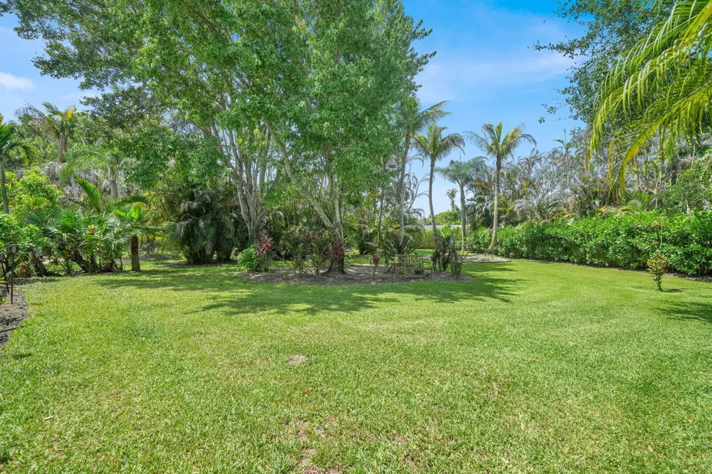 1870 NE VICTORIAN LANE Jensen Beach, FL 34957