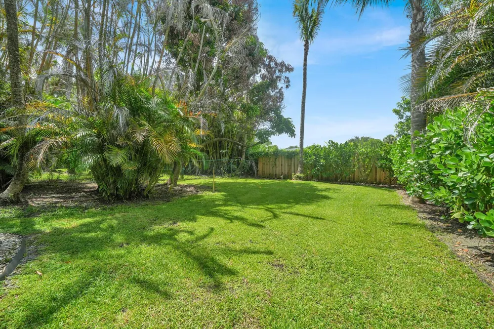 1870 NE VICTORIAN LANE Jensen Beach, FL 34957
