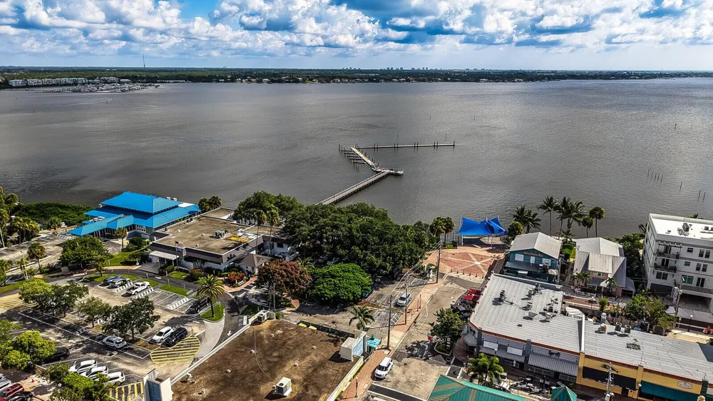 1870 NE VICTORIAN LANE Jensen Beach, FL 34957