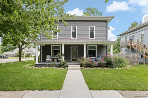 215 W Shawnee Street