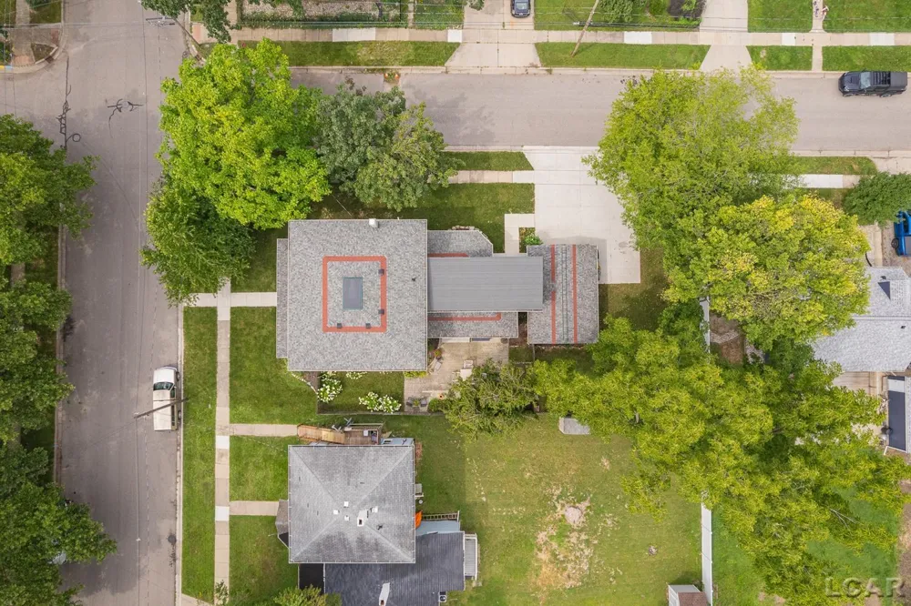 215 W Shawnee Street Tecumseh City, MI 49286