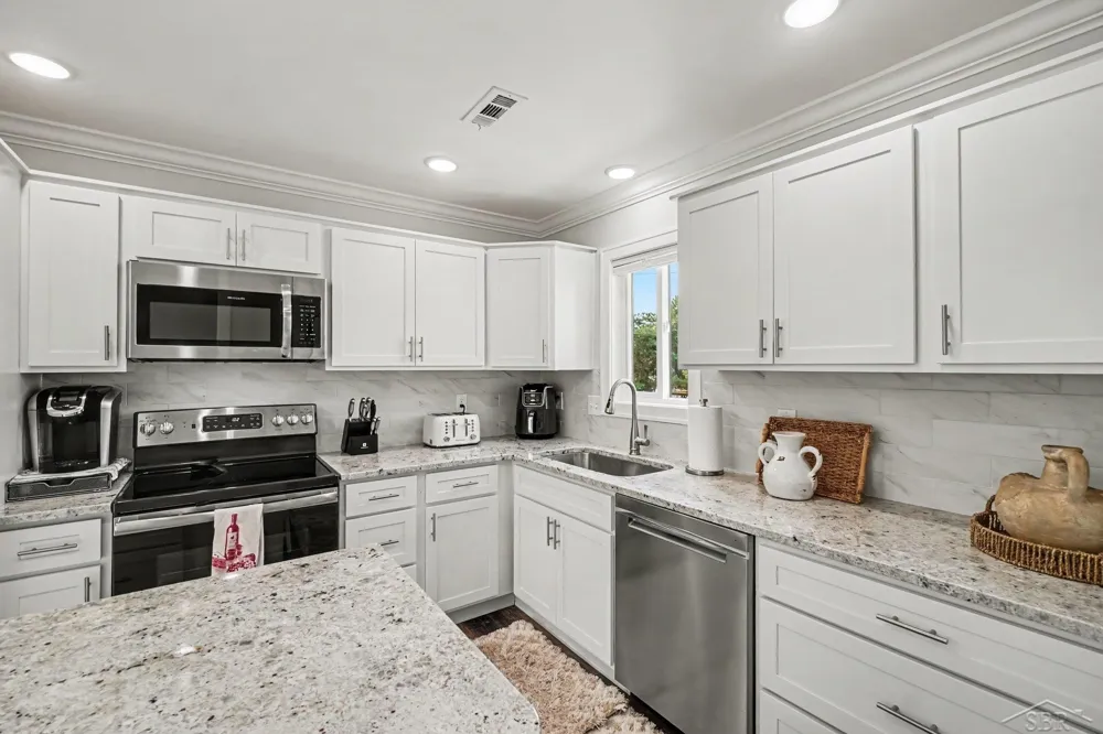 345 S Walnut Street Bay City City, MI 48706