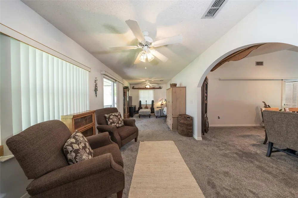 6 BOXWOOD LANE Palm Coast, FL 32137