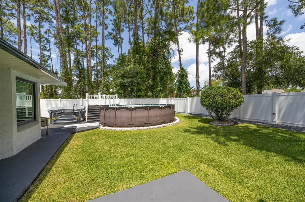 6 BOXWOOD LANE Palm Coast, FL 32137
