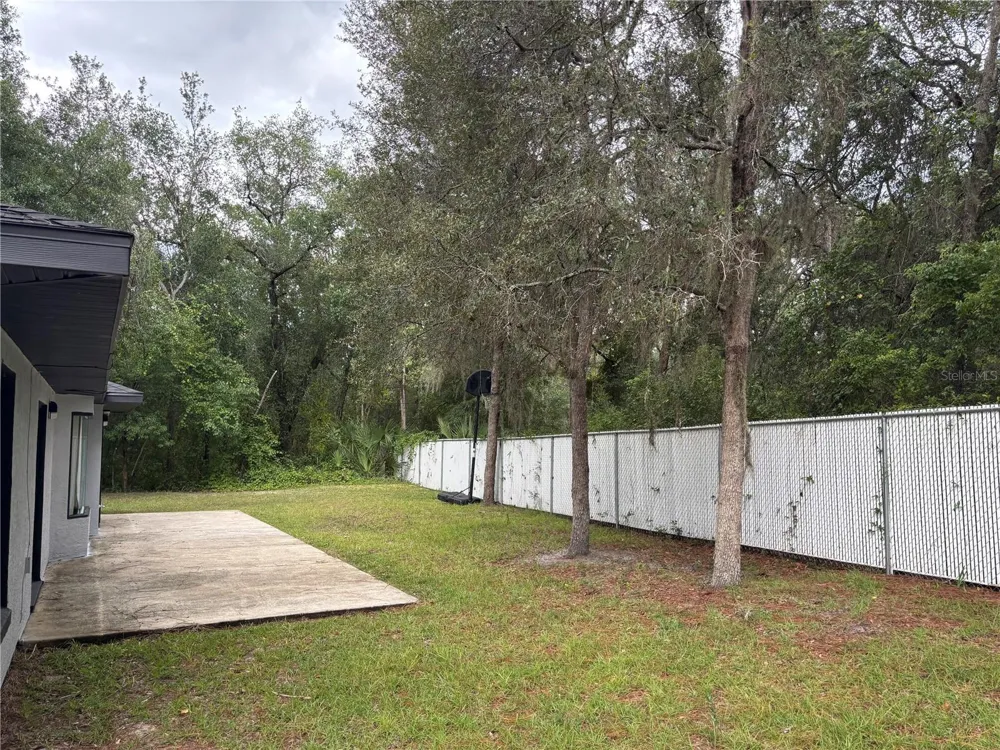 13014 NE 5TH PLACE Silver Springs, FL 34488