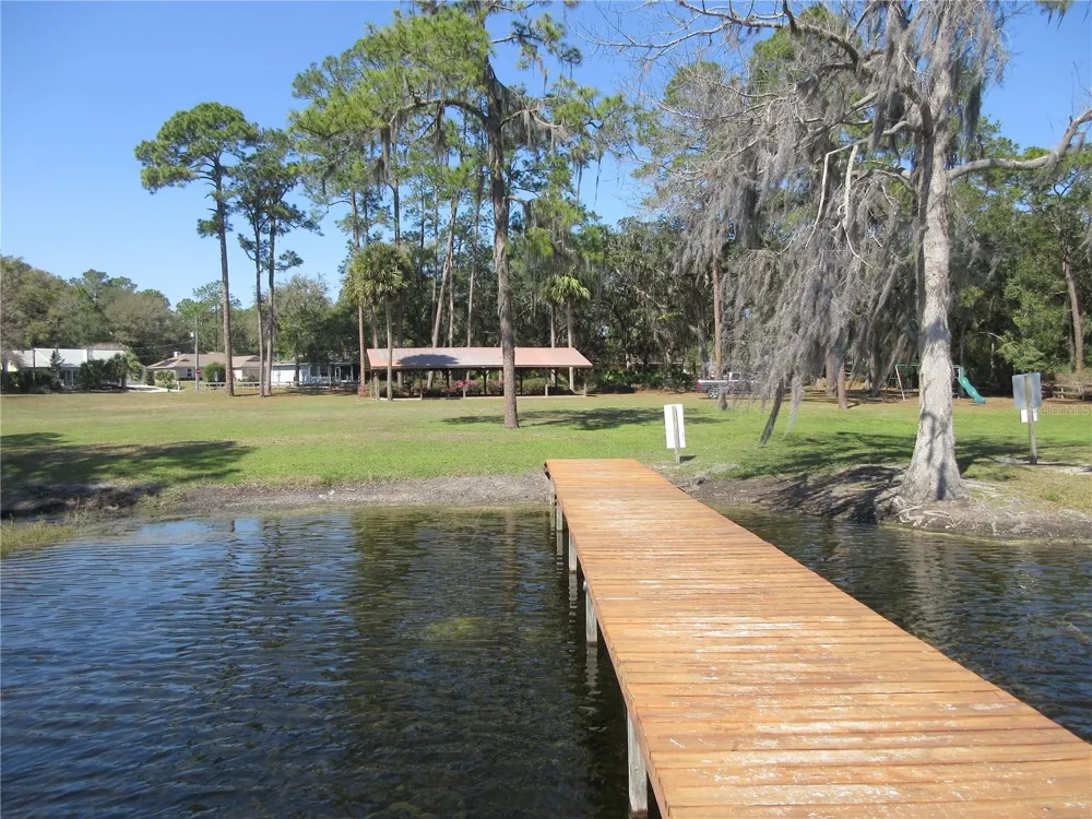 13014 NE 5TH PLACE Silver Springs, FL 34488