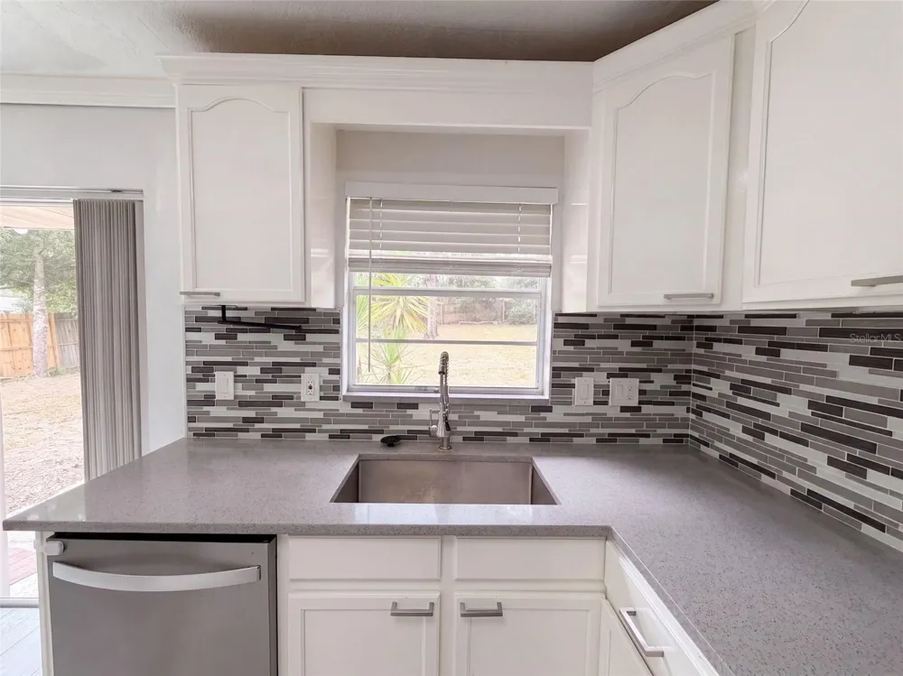 976 LISKEARD AVENUE Orange City, FL 32763