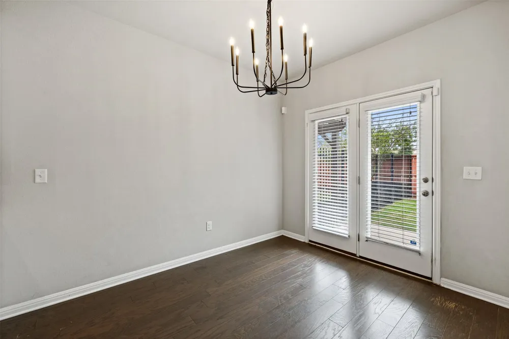 1615 Airedale Road Austin, TX 78748