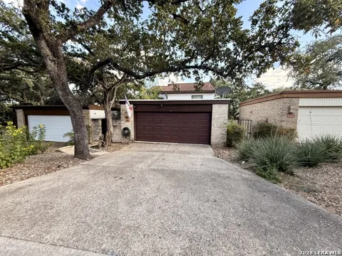 11624 Caprock