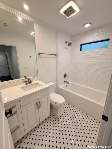 11624 Caprock San Antonio, TX 78230