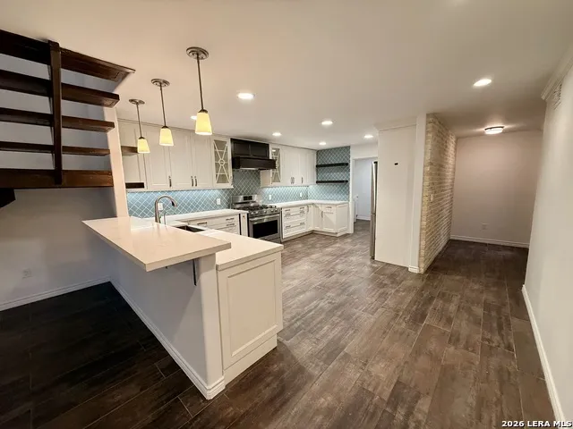 11624 Caprock San Antonio, TX 78230
